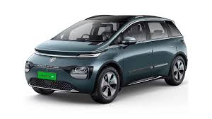 MG WINSDOR (EV) 2025